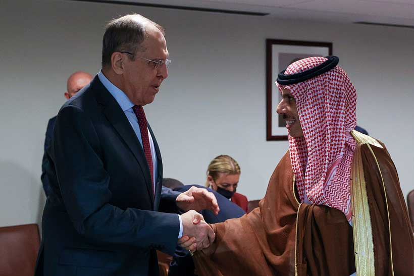 روسيا أوكرانيا هجوم قاعدة بحرية 