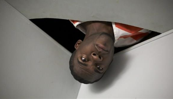 هرب من أكثر السجون مراقبةً في أمريكا، لكنّ امرأة تسبّبت في القبض عليه مرةً أخرى!