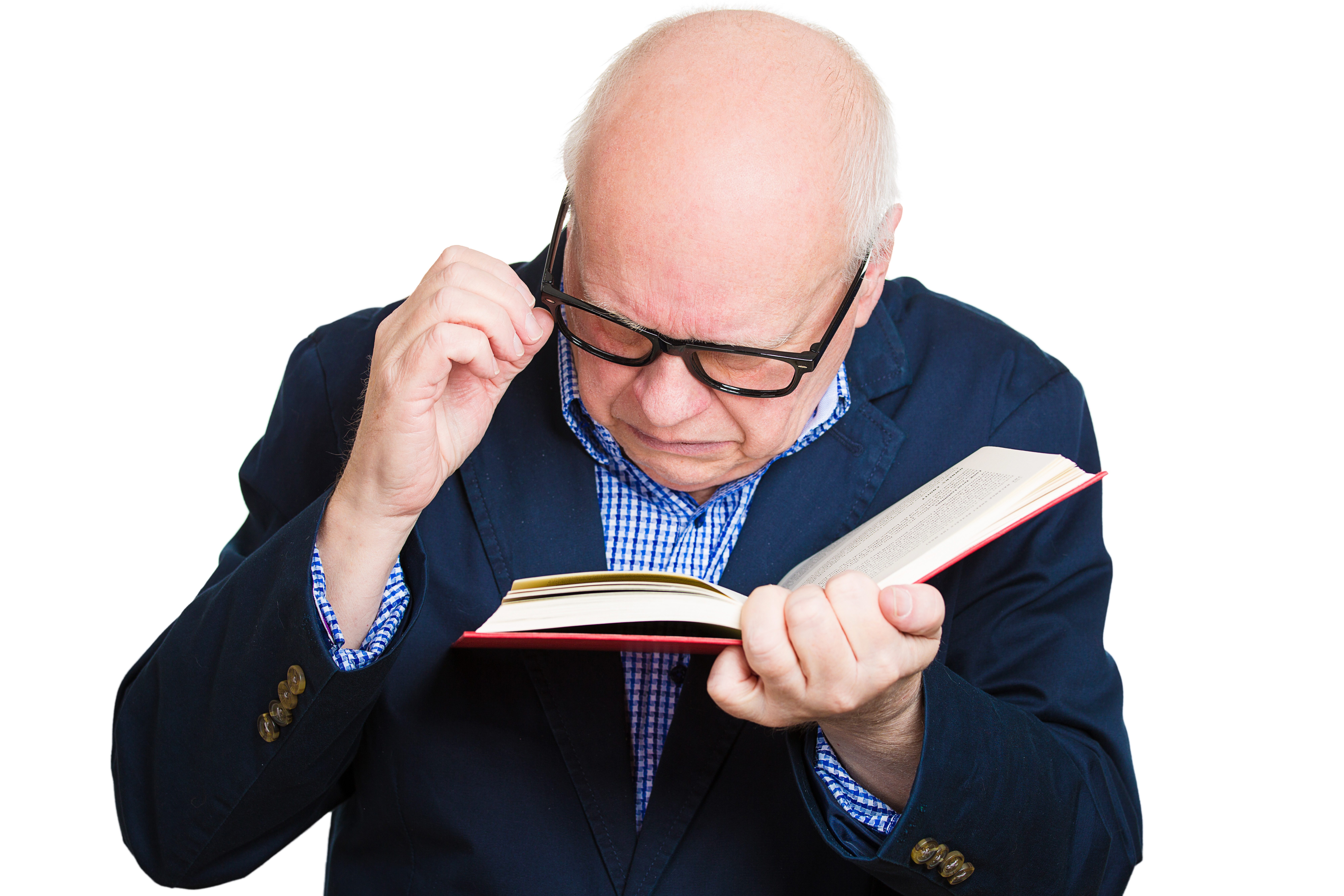 عدم القدرة على القراءة بسبب التنكس البقعي|shutterstock
