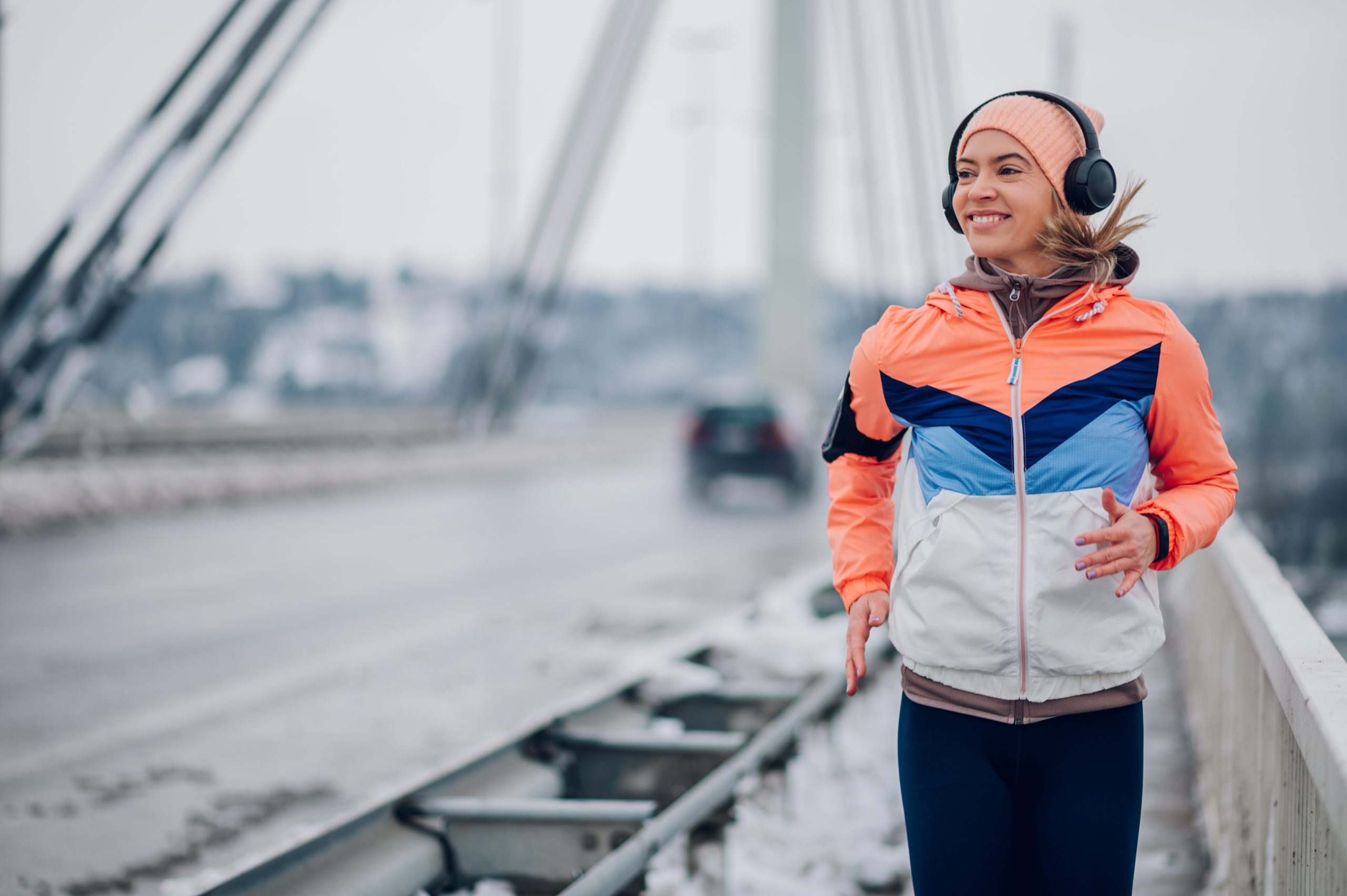 ليس لمجرّد التسلية.. فوائد الاستماع إلى الأغاني أثناء التمارين الرياضية