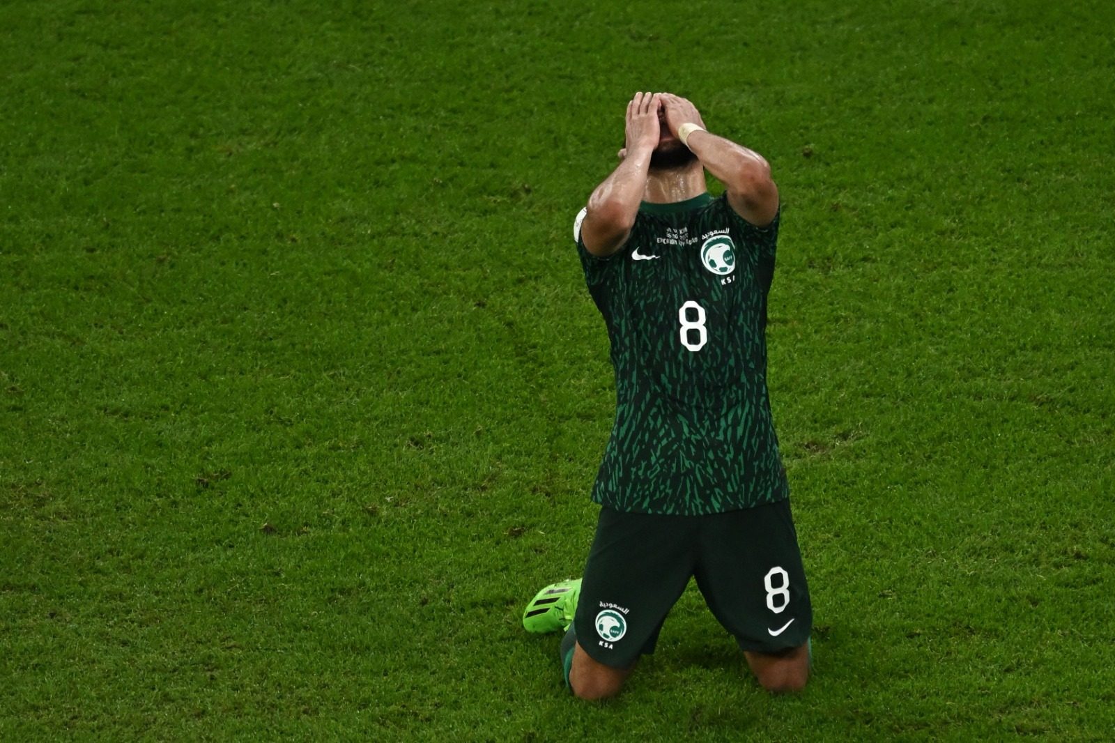 أمير سعودي قال للاعب: ارفع راسك يا عبد الإله - gettyimages