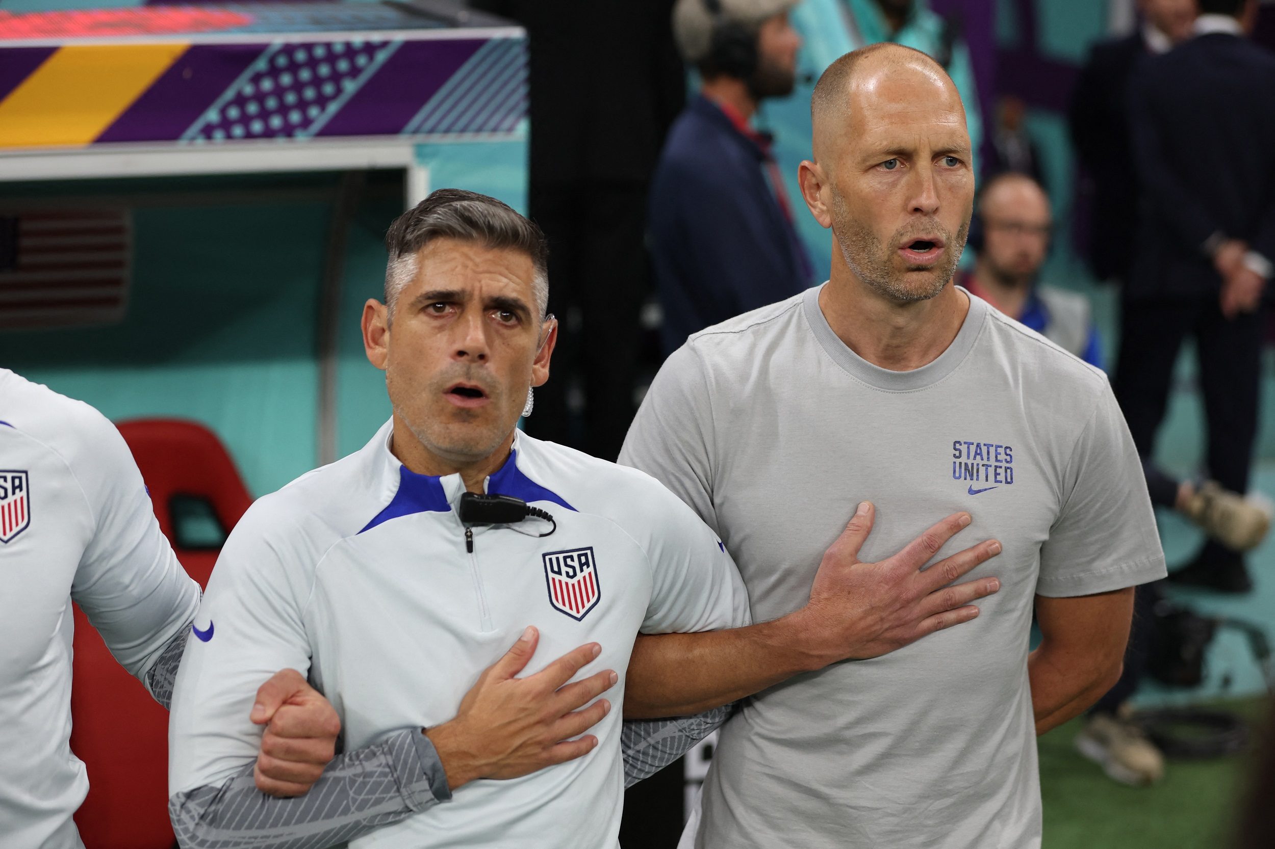 مباراة مشحونة بين الخصمين السياسيَّين.. مدرب أمريكا: لا مكان للسياسة أمام إيران