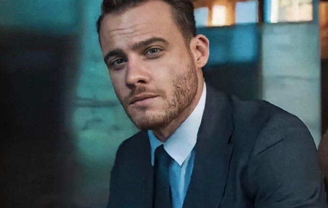 الممثل التركي كرم بورسين مشاركاً في قمة المناخ المصرية “كوب 27”