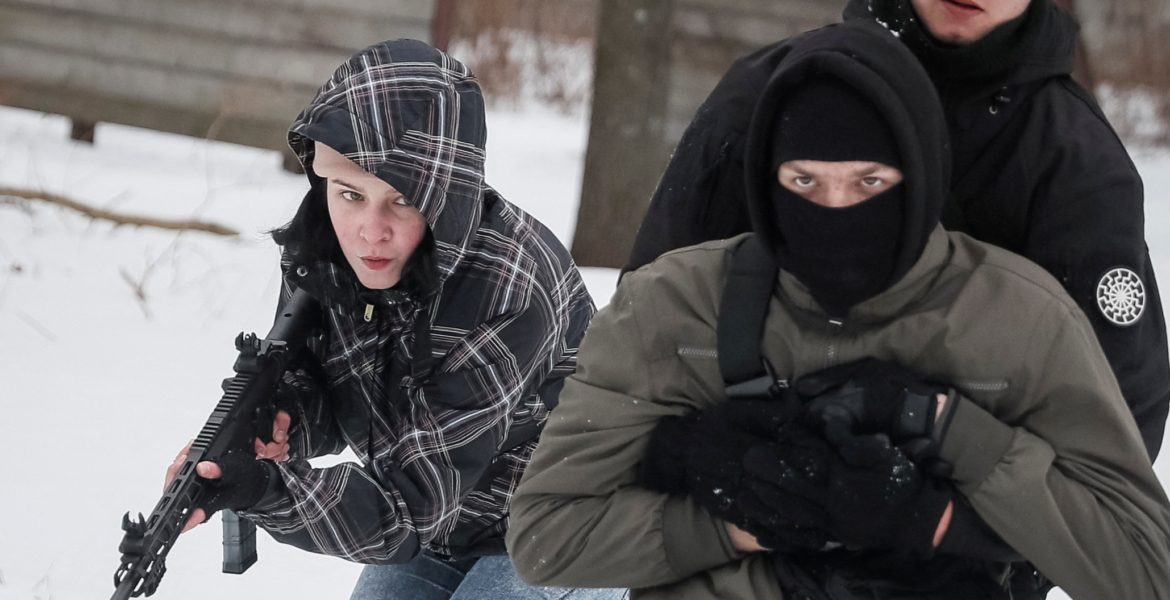 حرب من الداخل.. ما قصة “المقاومة السرية” الأوكرانية خلف الخطوط الروسية؟