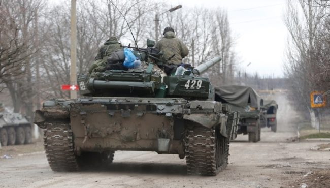 روسيا تدفع بـ”روبوتات قتالية” في حربها بأوكرانيا.. نشرتها في الخطوط الأمامية بدونباس