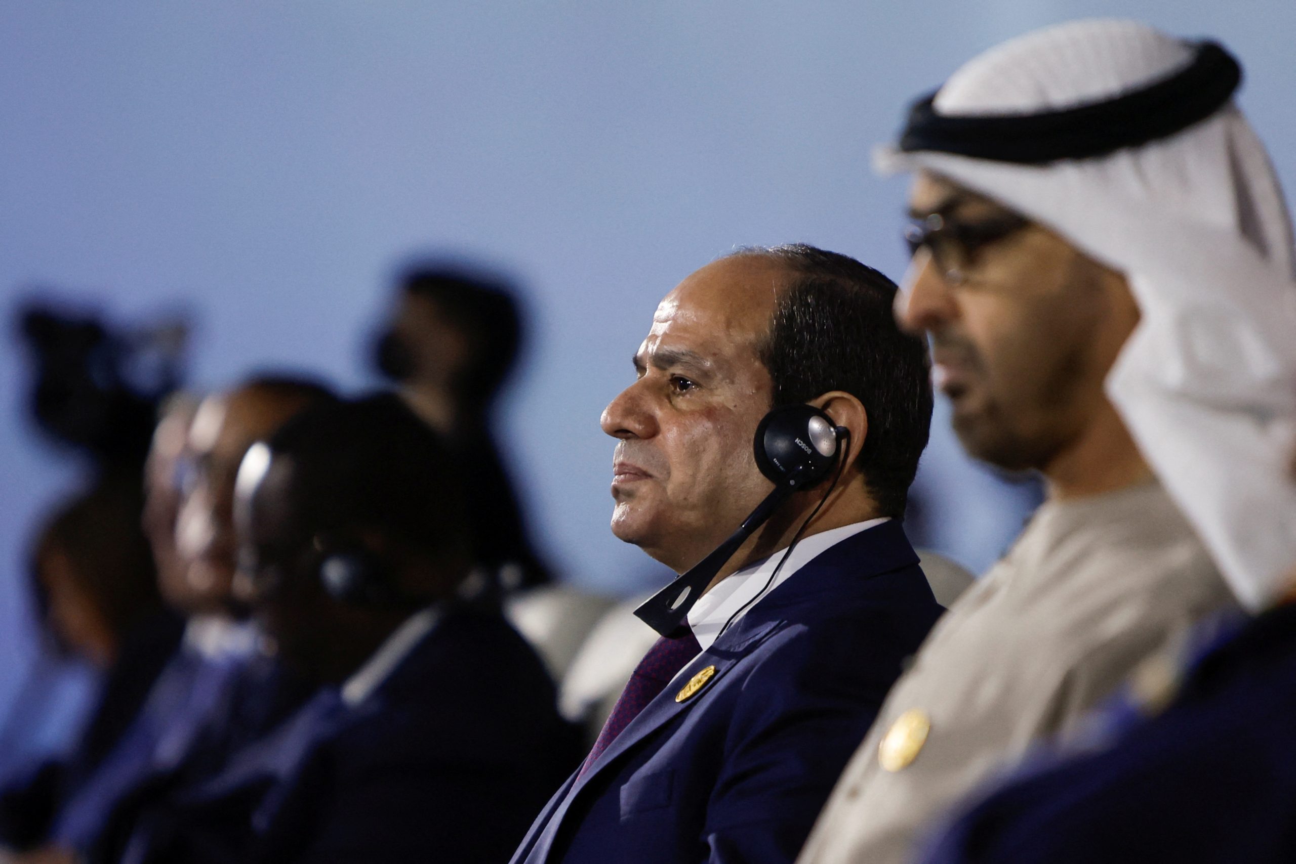 محمد بن زايد رئيس دولة الإمارات في قمة المناخ بمصر 2022 / رويترز