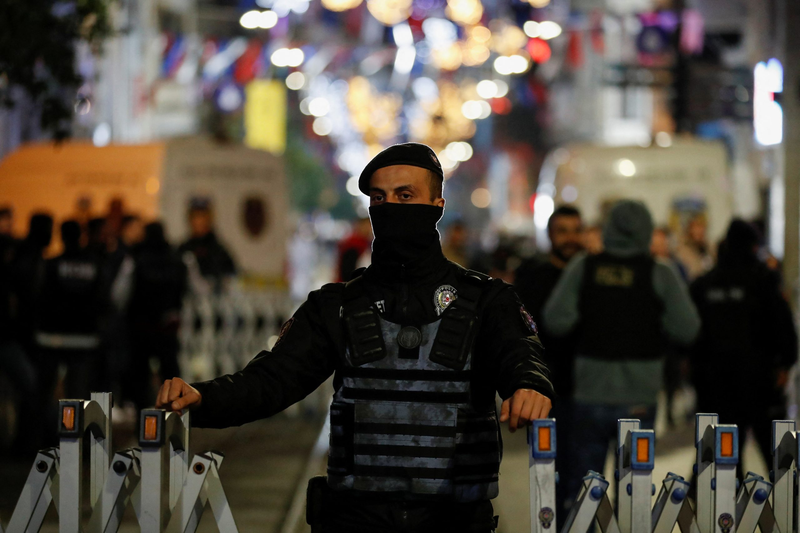 “عمل إرهابي جبان”.. دول عربية تدين انفجاراً استهدف شارع الاستقلال بإسطنبول وتعزي تركيا بالضحايا