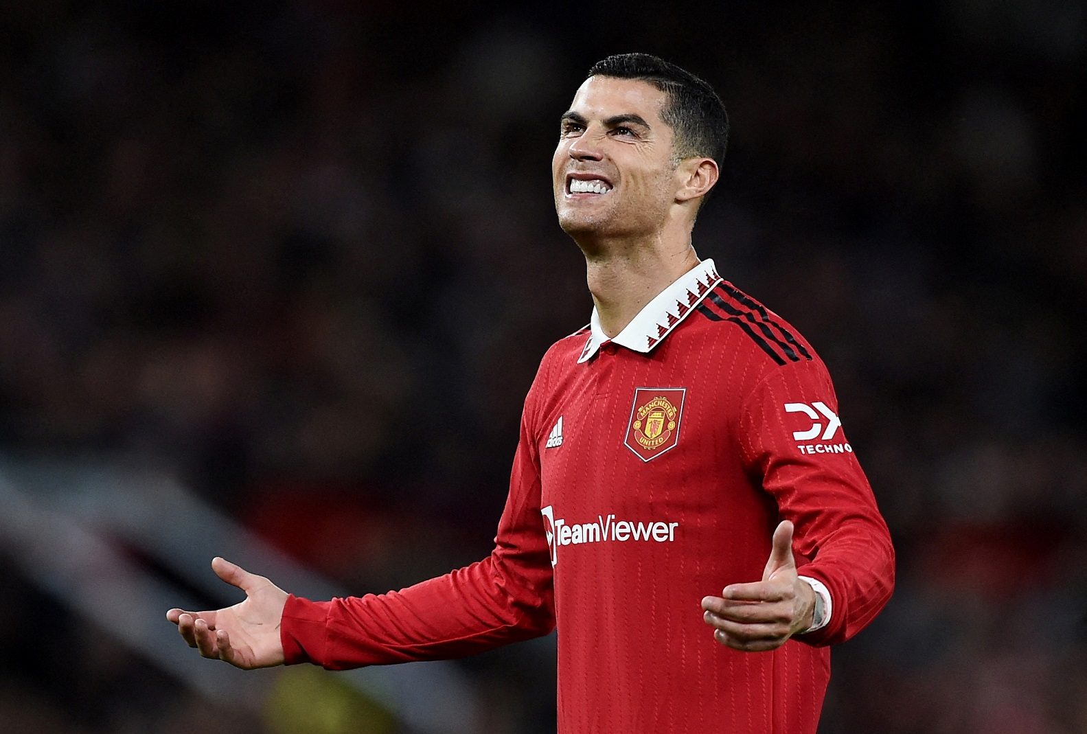 مانشستر يونايتد أعلن فسخ عقد كريستيانو رونالدو (رويترز)