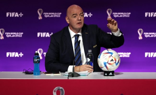 بعد احتجاج المغرب على الأخطاء التحكيمية في مباراة فرنسا.. ما الحالات التي تستدعي إعادة مباراة في كرة القدم؟