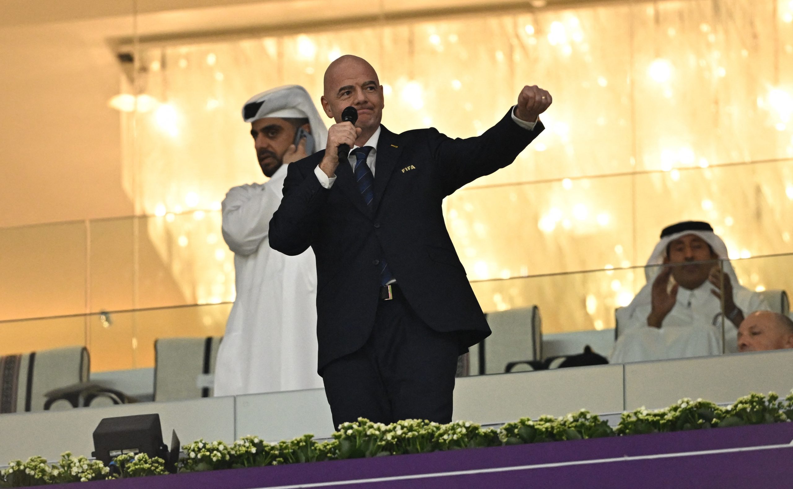 إنفانتينو ينطق بالعربية في حفل افتتاح كأس العالم (رويترز)