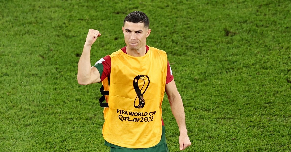 رونالدو يواصل تحطيم الأرقام القياسية.. أصبح أول لاعب يسجل أهدافاً في خمس بطولات لكأس العالم