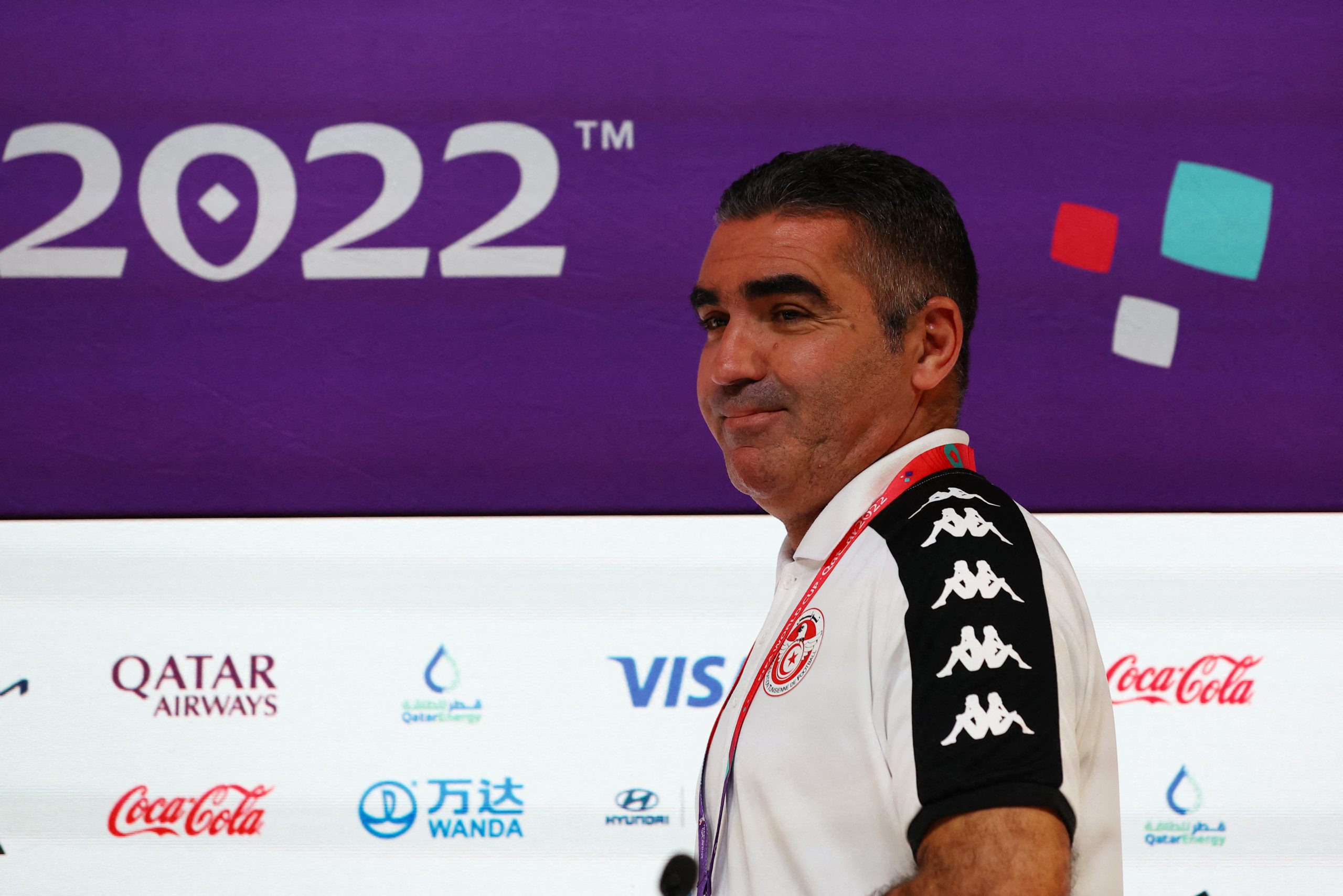 جلال القادري متفائل بفوز تونس على فرنسا (رويترز)