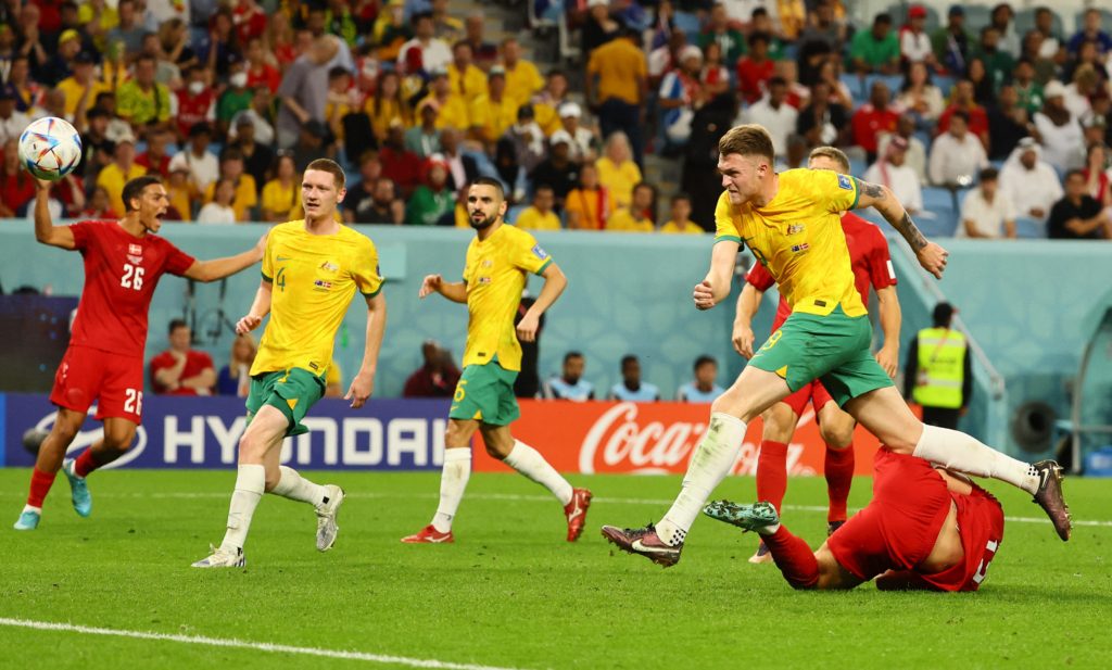 رويترز/ أستراليا تفوز على الدنمارك وتتأهل رفقة فرنسا في مونديال قطر