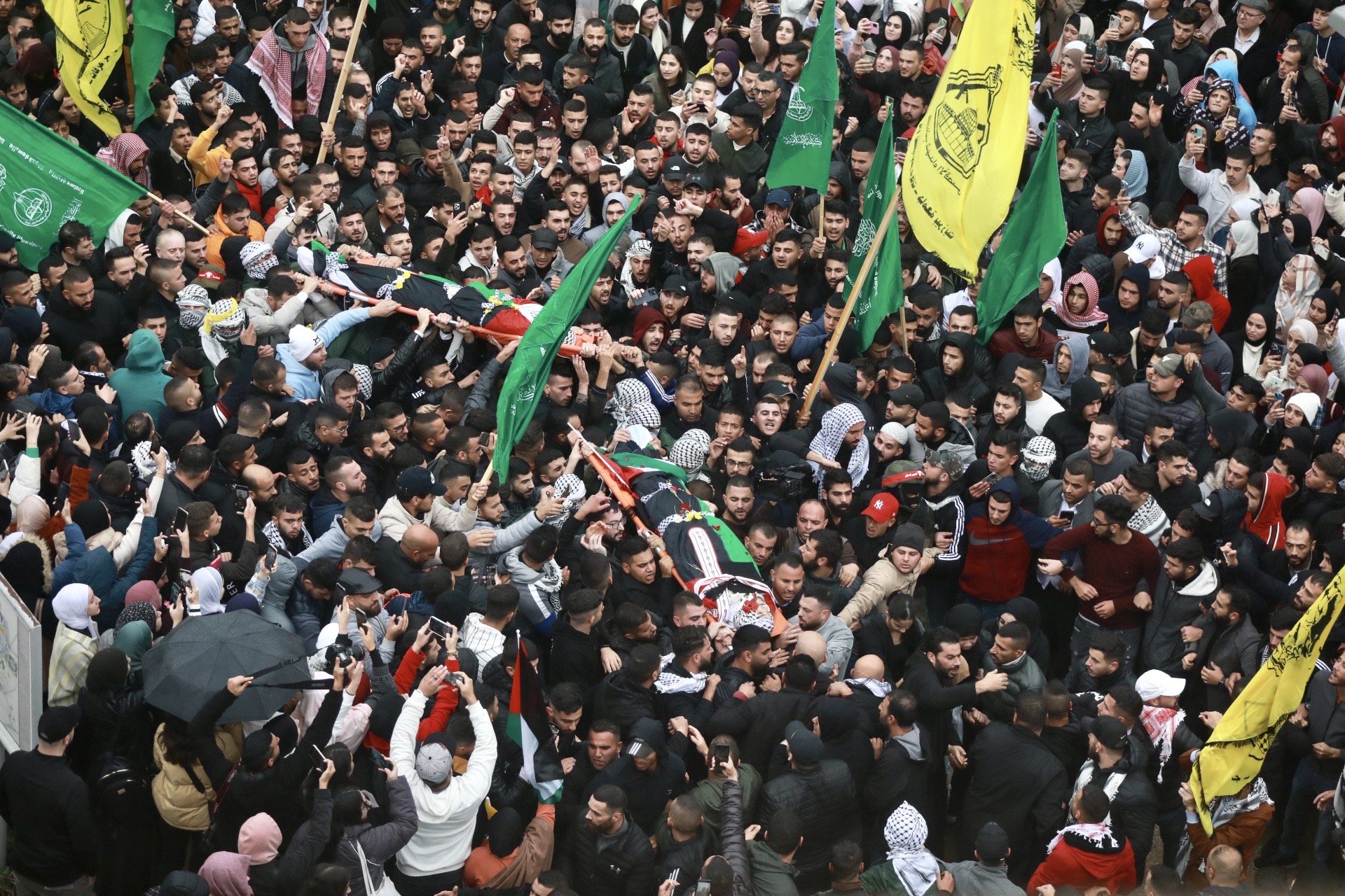 “عرين الأسود” تدعو لإضراب ويوم غضب شامل بعد استشهاد 5 فلسطينيين.. ووداع “مهيب” للشقيقين الريماوي