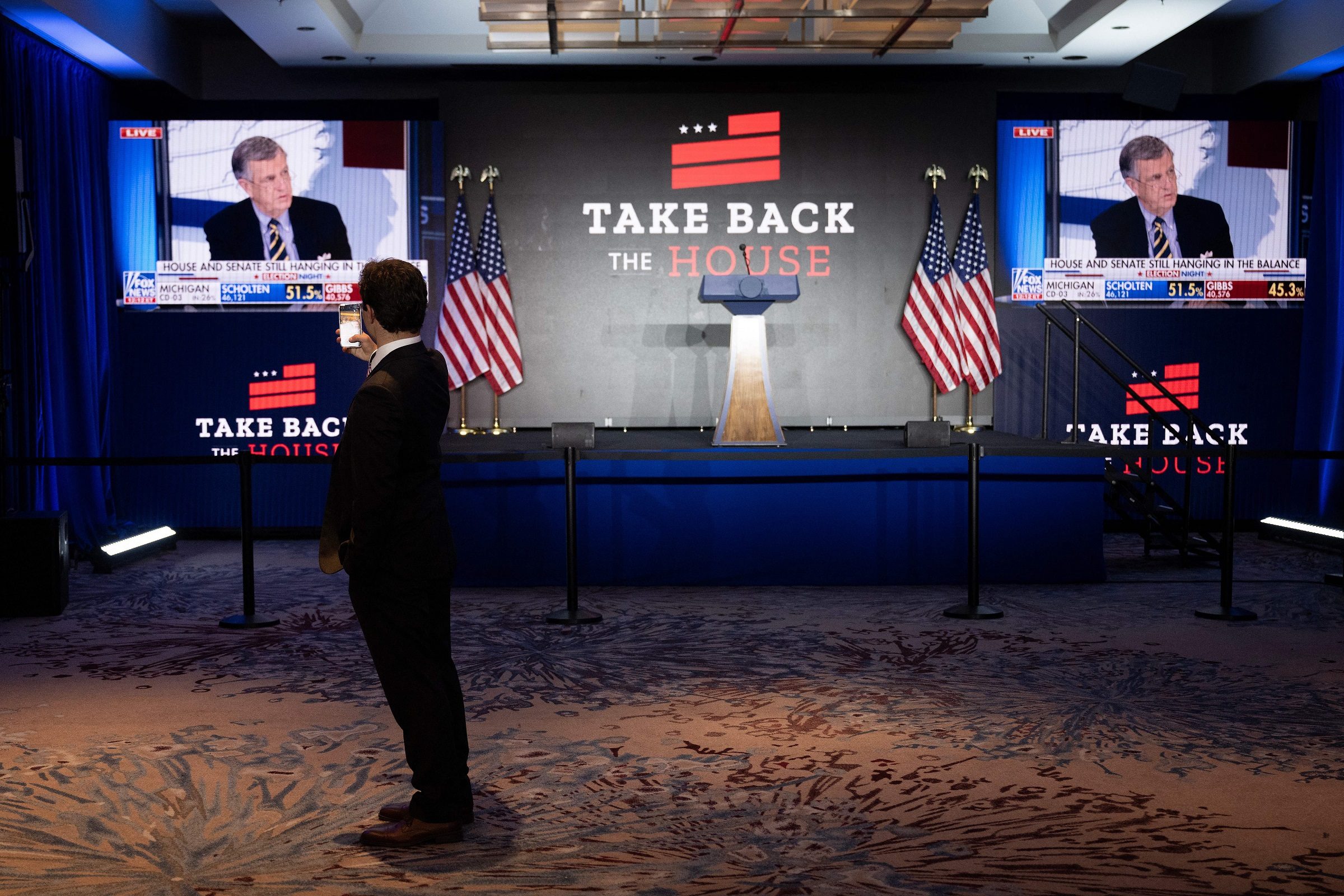 الانتخابات النصفية أمريكا الديمقراطيون الجمهوريون