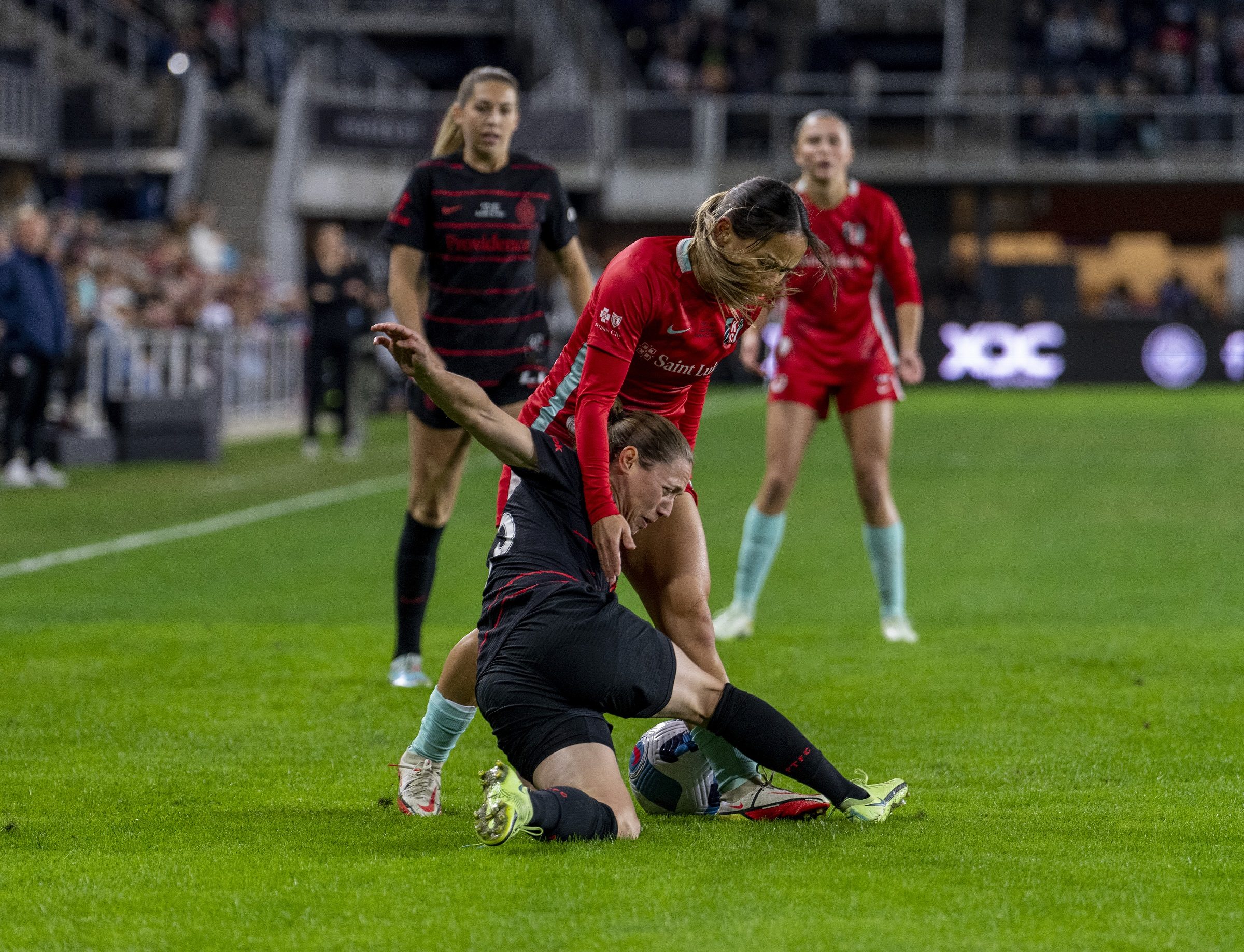 كرة قدم نسائية