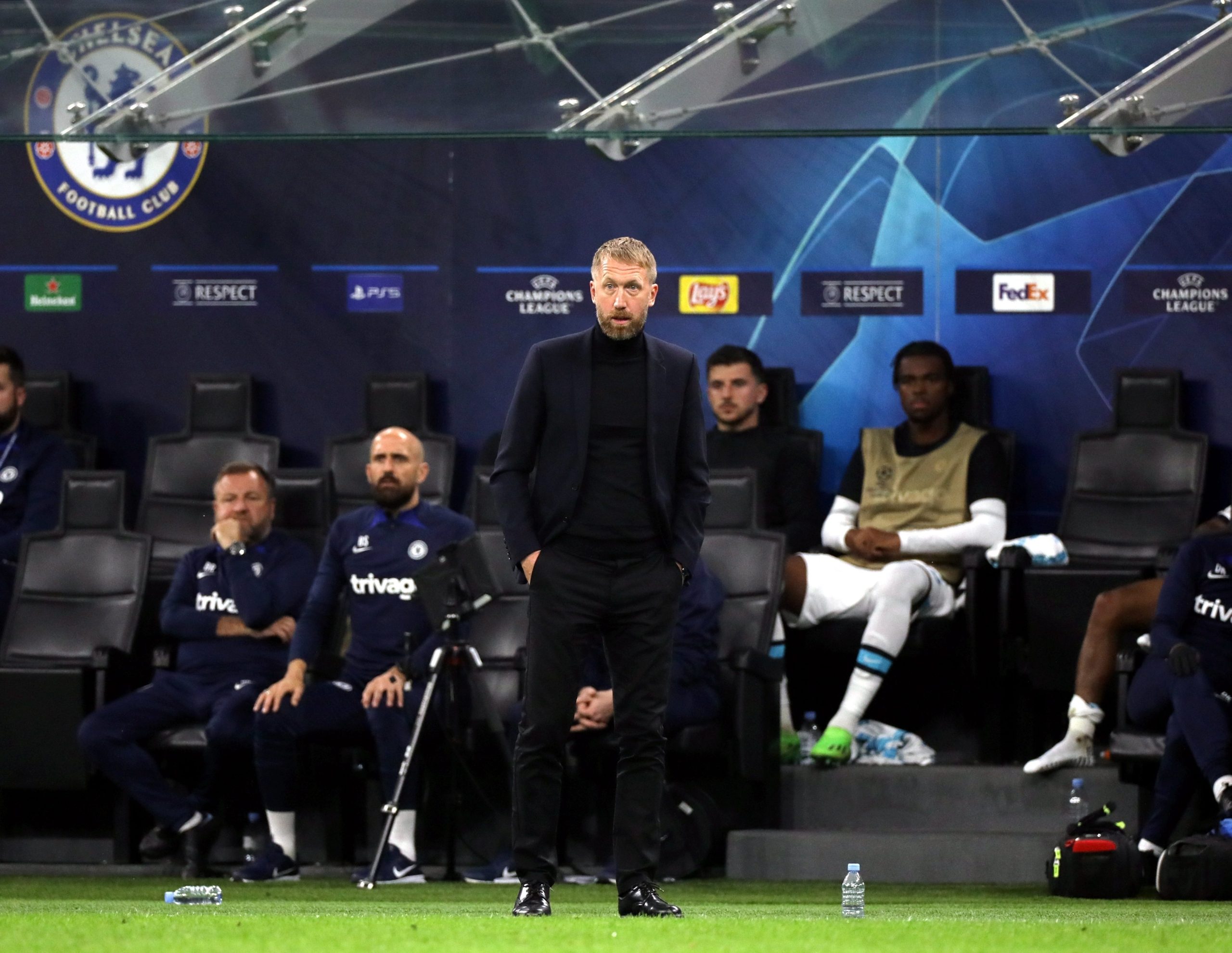 خسر ضد الغريم التقليدي أرسنال وفريقه السابق برايتون.. هل انتهى شهر العسل بين غراهام بوتر وجماهير تشيلسي؟