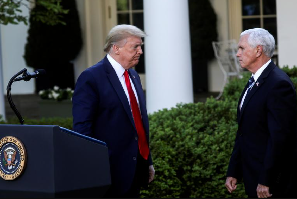 “لن أعيش في جلباب ترامب”.. هل يستطيع مايك بنس أن يقدّم نفسه كنسخة مهذبة من الرئيس الأمريكي السابق؟