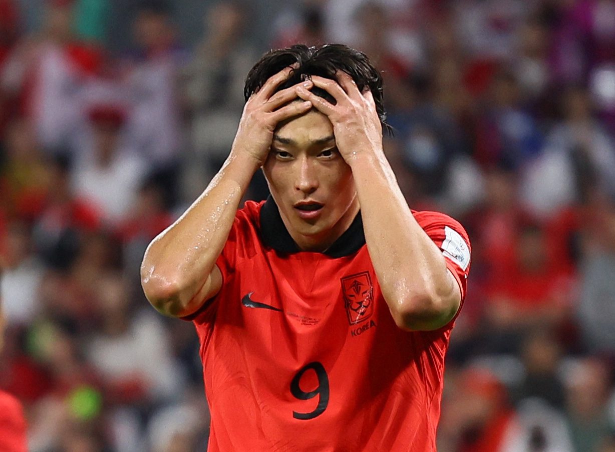 أصبح فارس أحلام الفتيات.. لاعب كوري يتحول إلى “رمز” في بلاده عقب مشادته مع رونالدو