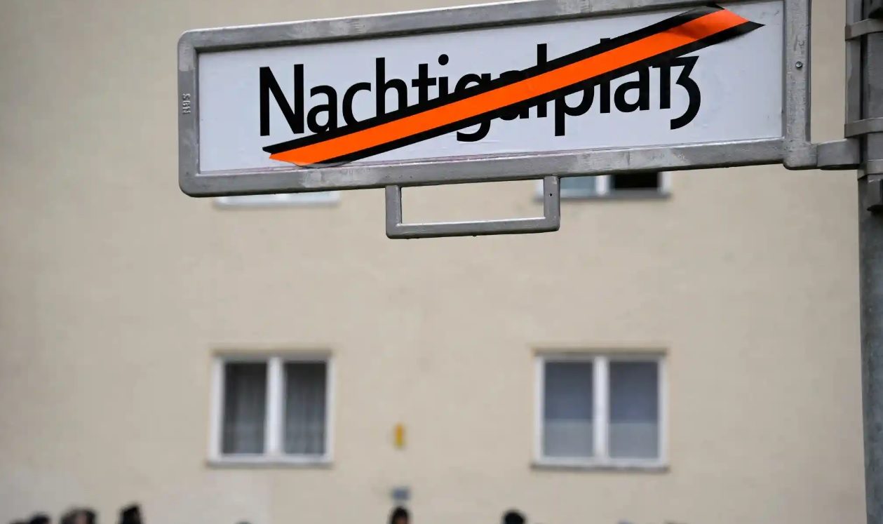 “من ألمان إلى شخصيات أفارقة”! برلين تغيّر أسماء “الشوارع الاستعمارية” بعد عقود من المطالبات، ونشطاء يحتفلون