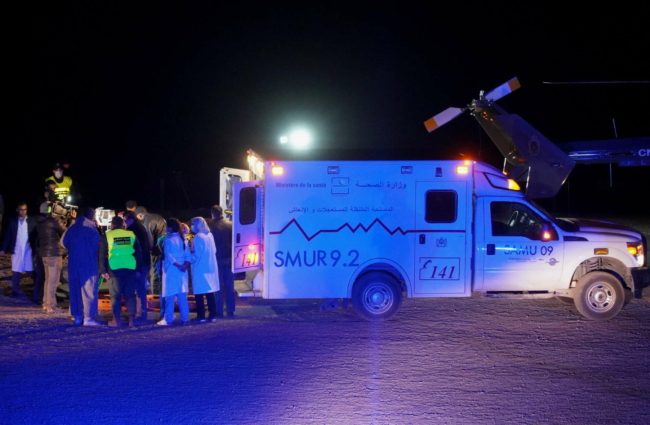 قصته ذكّرتهم بالطفل ريان.. العثور على معلم بعد يومين من البحث يثير تفاعل المغاربة، وفيديو للحظة الوصول إليه