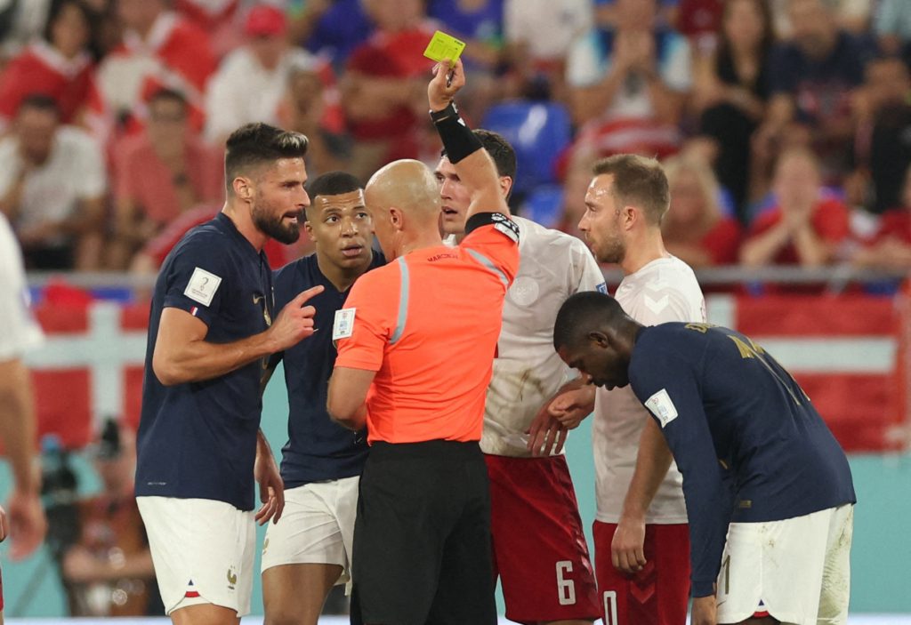 حكم نهائي كأس العالم 2022 (رويترز)