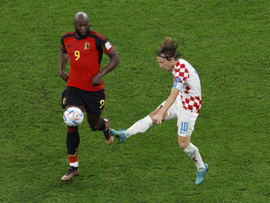 رويترز/ كرواتيا تُطيح ببلجيكا بالتعادل معها وتتأهل إلى دور الـ16