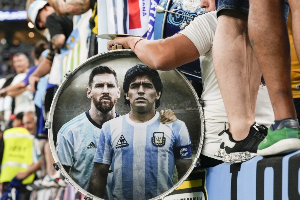 ميسي مارادونا الأرجنتين