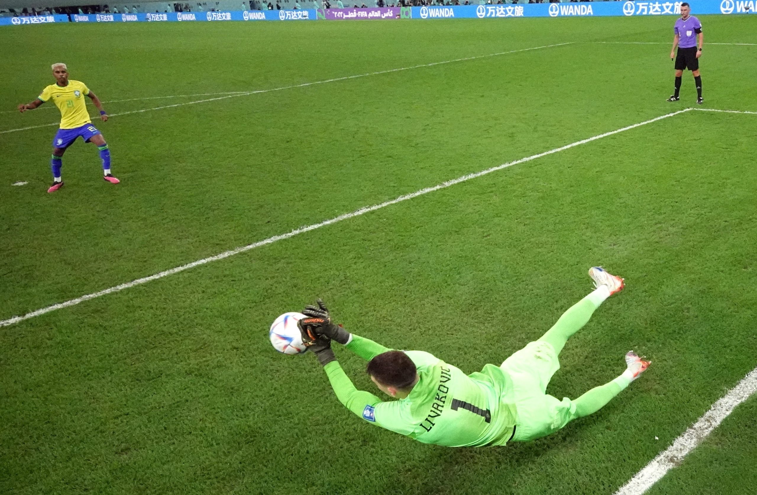 سر ركلات الترجيح الهزيلة (رويترز)