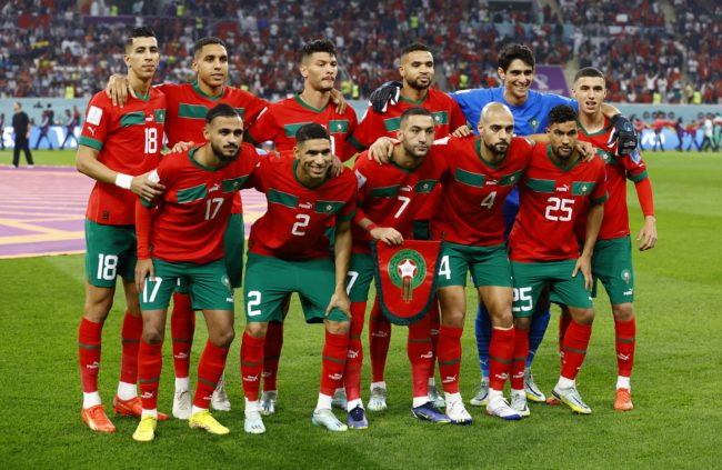 احتفاءً بإنجازه في مونديال قطر 2022.. إصدار طابع بريدي خاص بمنتخب المغرب