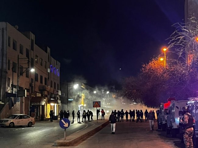 احتجاجات الأردن.. هل تسبب تراجع الدعم الخارجي بتعميق الأزمة الاقتصادية في المملكة؟