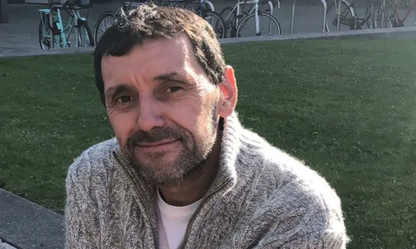 أخبروه أنه سيموت خلال عام فخالف توقعاتهم! مريض سرطان يصدم الأطباء بعد شفائه من المرض بأعجوبة