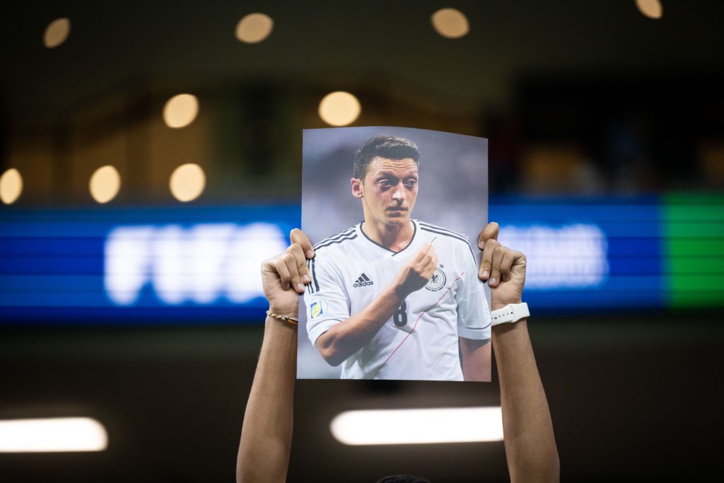 مسعود أوزيل يدعم المغرب ضد فرنسا (رويترز)