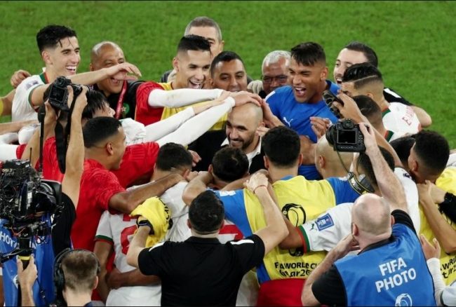 سكان حي الركراكي في باريس “بين نارين”.. الولاءات تقسم قلوبهم المتأرجحة بين دعم المغرب أو فرنسا