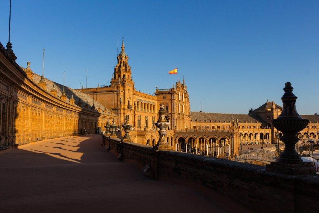 اللغة الإسبانية