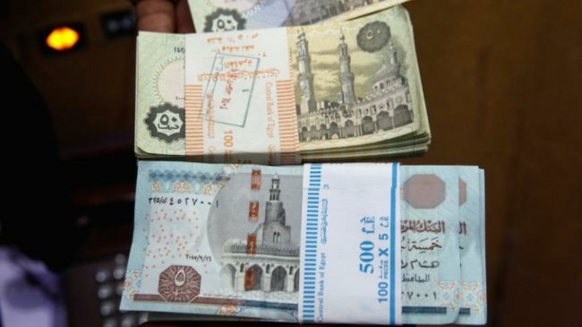 “نريد تقليل الحاجة للدولار”.. القاهرة تدرس التبادل التجاري بالعملات المحلية مع الصين والهند وروسيا