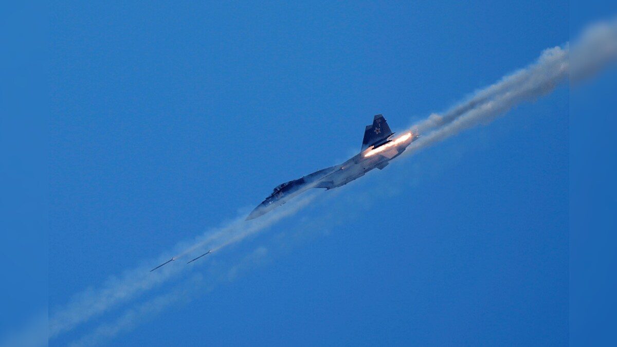 إيران تعلن عن موعد تسلمها طائرات “سوخوي -35” وأنظمة دفاعية من روسيا