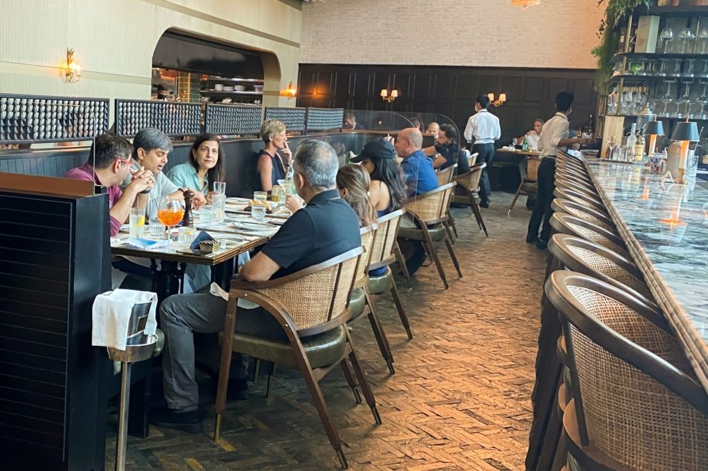 دبي استهلاك الكحول في دبي