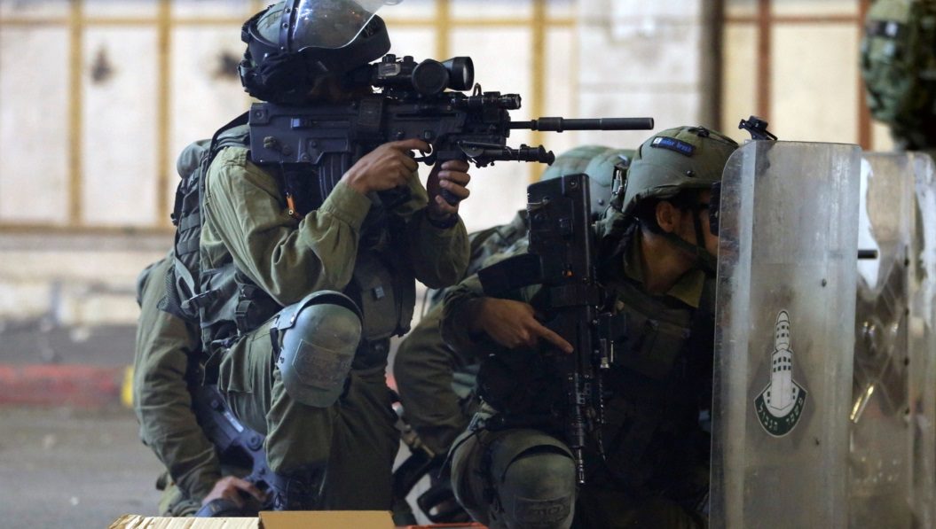 3 شهداء فلسطينيين في أقل من 24 ساعة برصاص الاحتلال.. أحدهم قضى وهو يحاول تخليص ابنه خلال اعتقاله