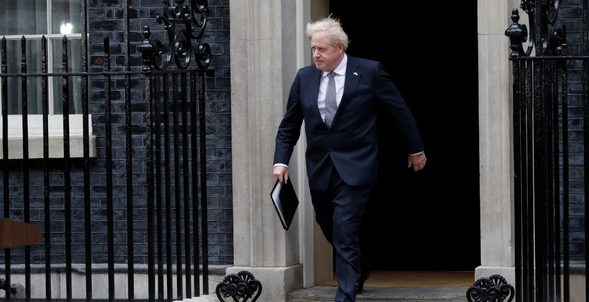 جونسون يعتزم كتابة مذكرات “لا مثيل لها”! أبرم عقداً مع دار نشر لتغطية فترة رئاسته للوزراء