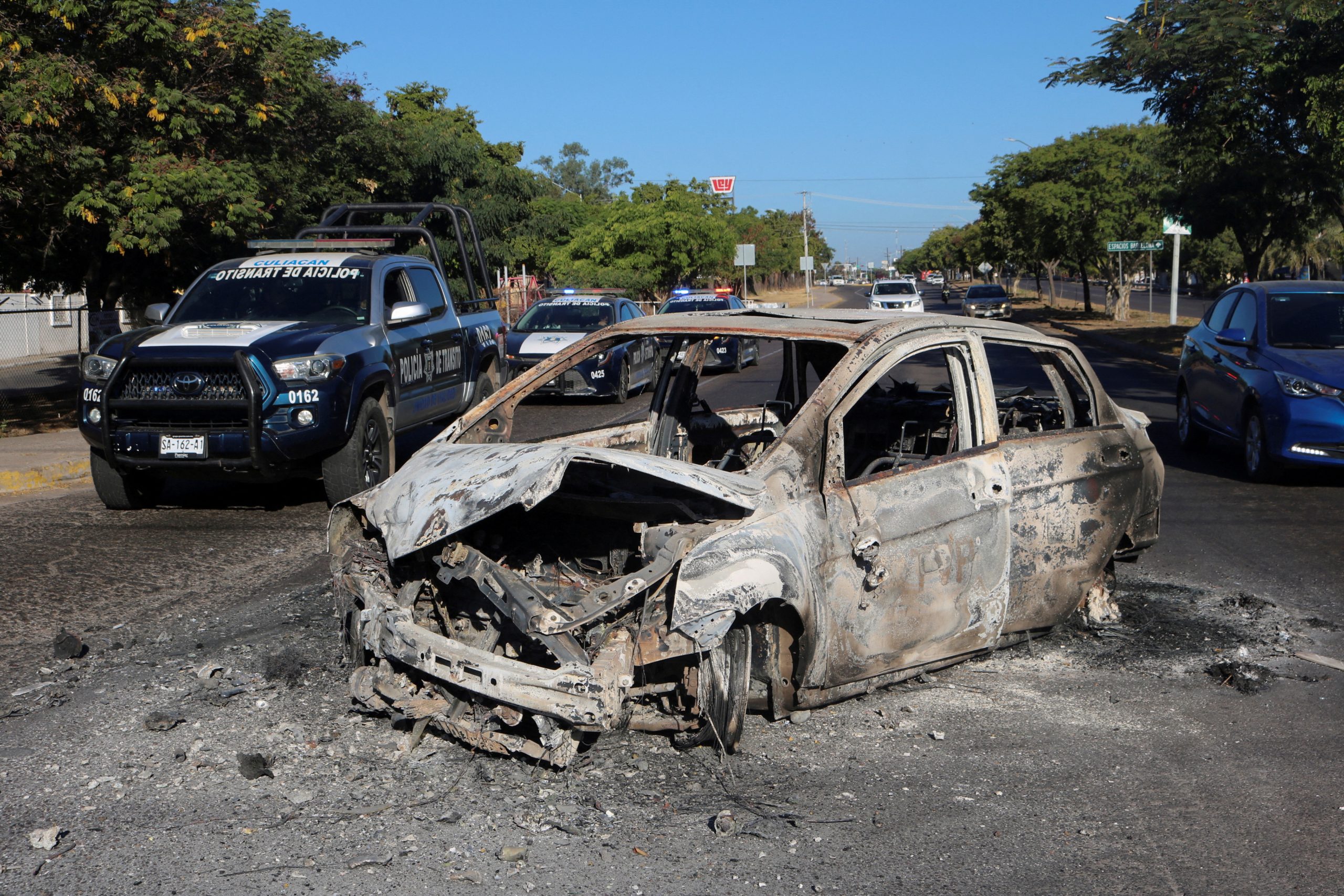 حرب شوارع متصاعدة.. لماذا يؤجج اعتقال زعماء الكارتل مثل نجل “إل تشابو” عنف المخدرات في المكسيك؟