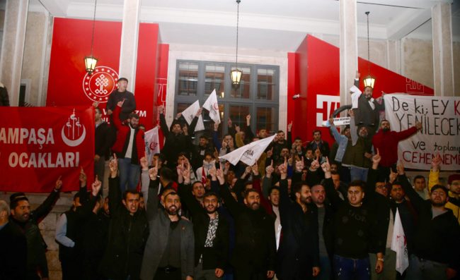 حرق المصحف وحرية التعبير.. ماذا تقول قوانين السويد نفسها عن الفاعل وموقف الحكومة؟