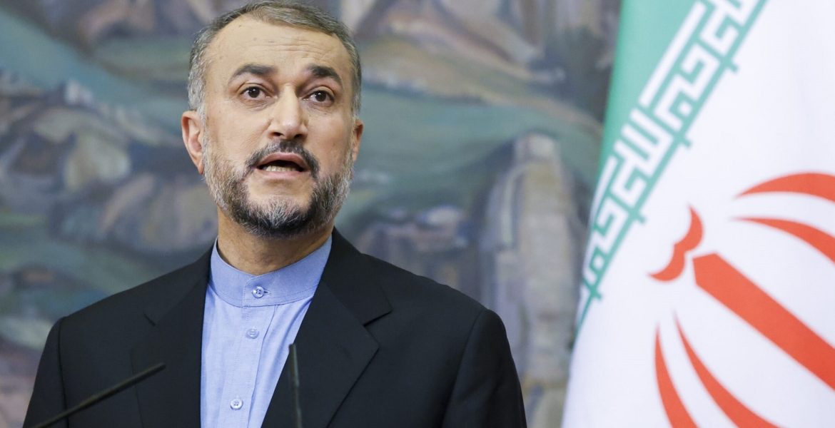 وزير الخارجية الإيراني يكشف عن “اتفاق” مع السعودية لتطبيع العلاقات.. ناقشا في بغداد إجراء حوار مشترك