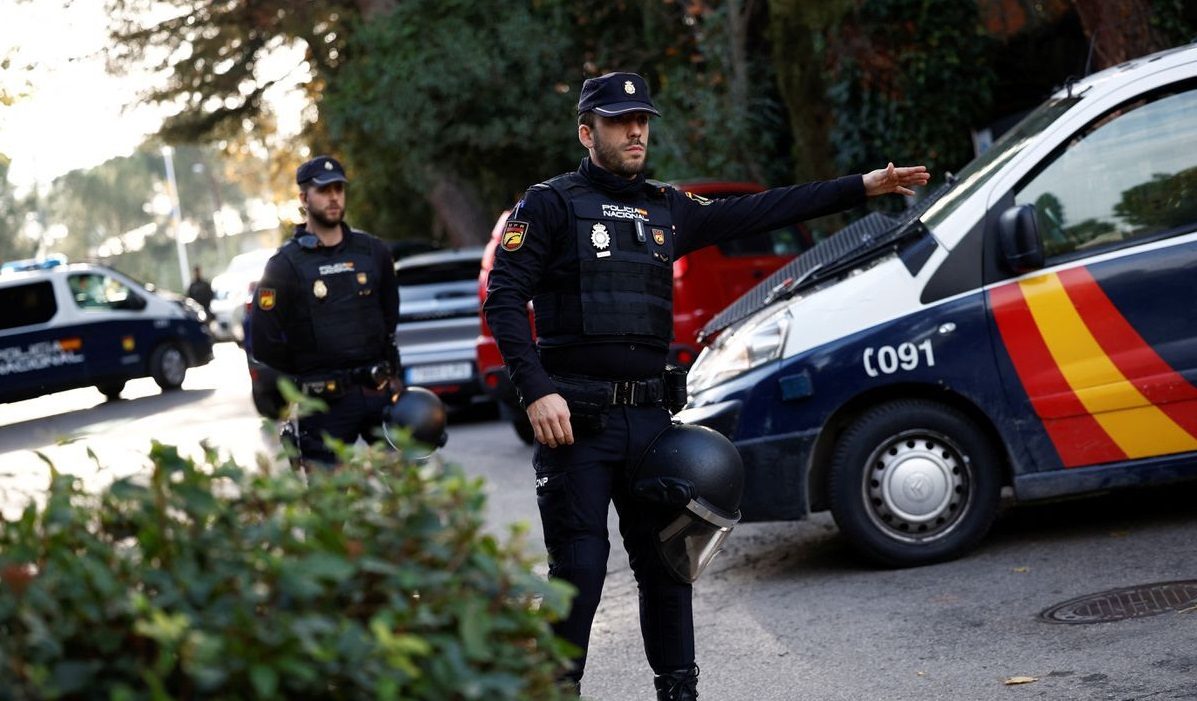 مقتل الطيار الروسي المنشق