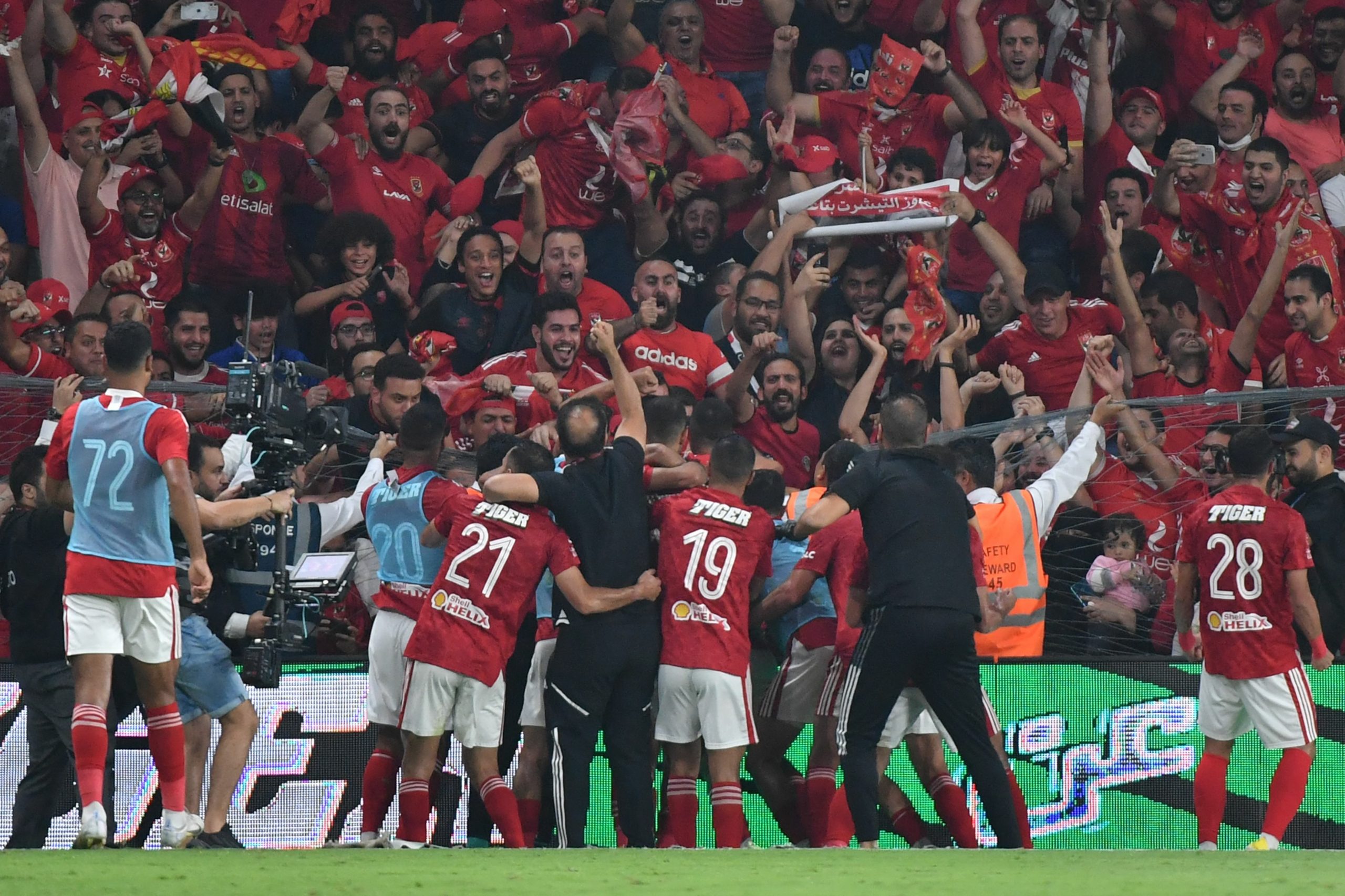 انتصار أحمر في مباراة الأهلي والزمالك في الدوري المصري - gettyimages