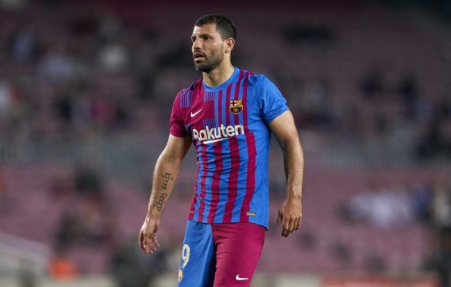 من بوابة فريق يحمل اسم برشلونة! أغويرو يستعد لخوض أول مباراة بعد اعتزاله بسبب مرض القلب