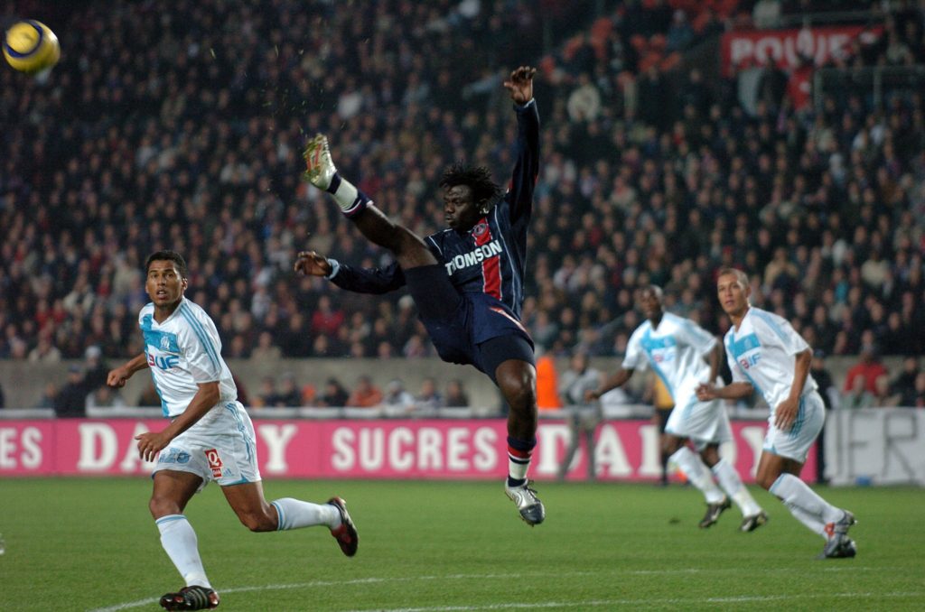 وفاة مبامي لاعب باريس سان جيرمان السابق - gettyimages