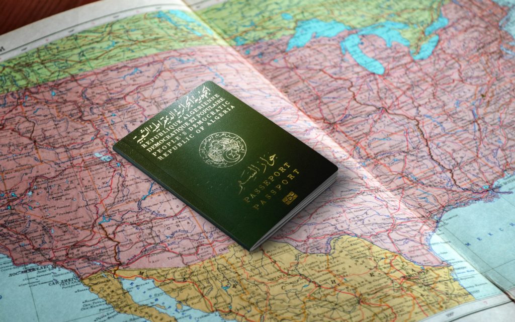 وجهات حامل جواز السفر الجزائري بدون تأشيرة