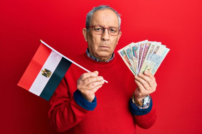 هل تخدم السياسة النقدية المواطن المصري حقاً؟