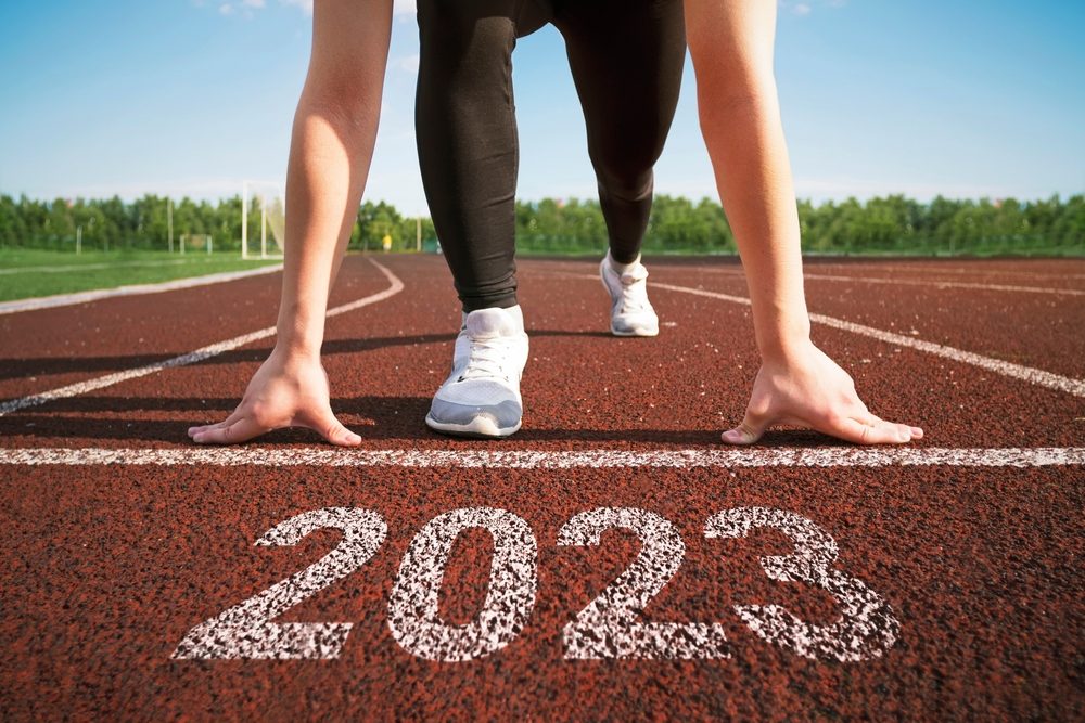 غالباً ما يبدأ الناس بحماس في تنفيذ الخطط، ثم ما يلبثون أن يشعروا بالإحباط - ShutterStock